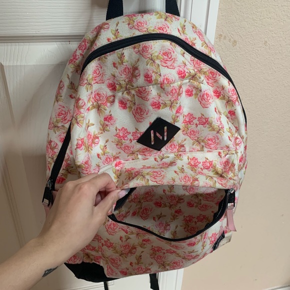Neff Floral Backpack - Picture 3 of 6